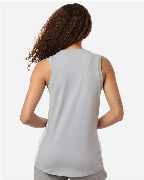 Adidas Women's Quickset V-Neck Sleeveless Jersey AT120