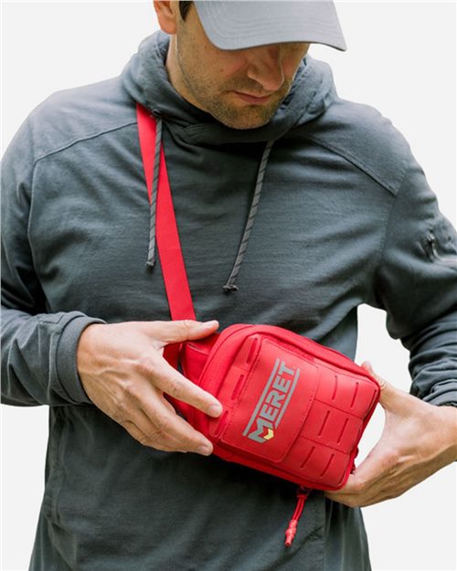 MERET Small Personal Response Red Pack P210